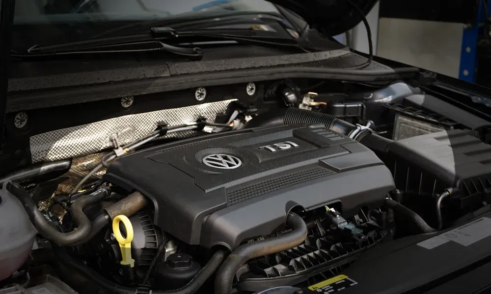 Best Luxury Car Garage Dubai