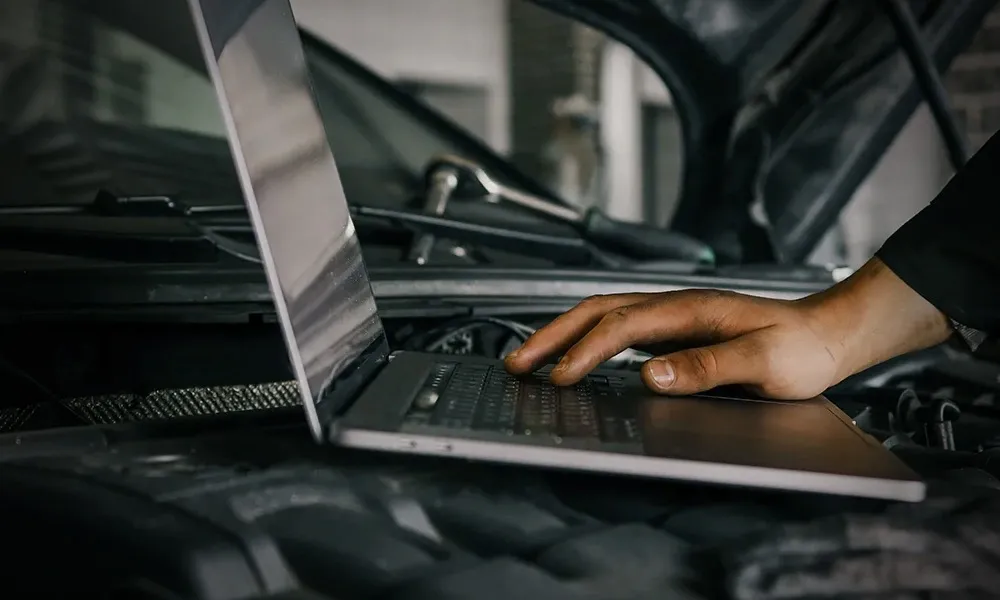 Best Luxury Car Garage Dubai