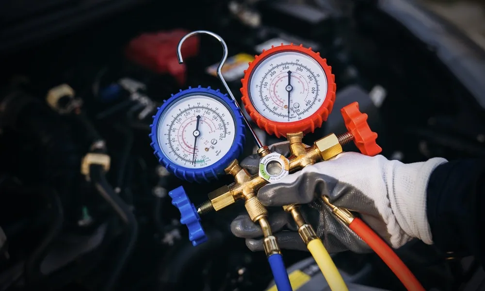 Best Luxury Car Garage Dubai