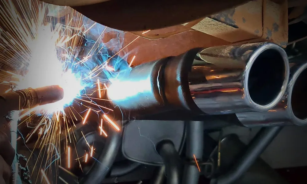 Best Luxury Car Garage Dubai